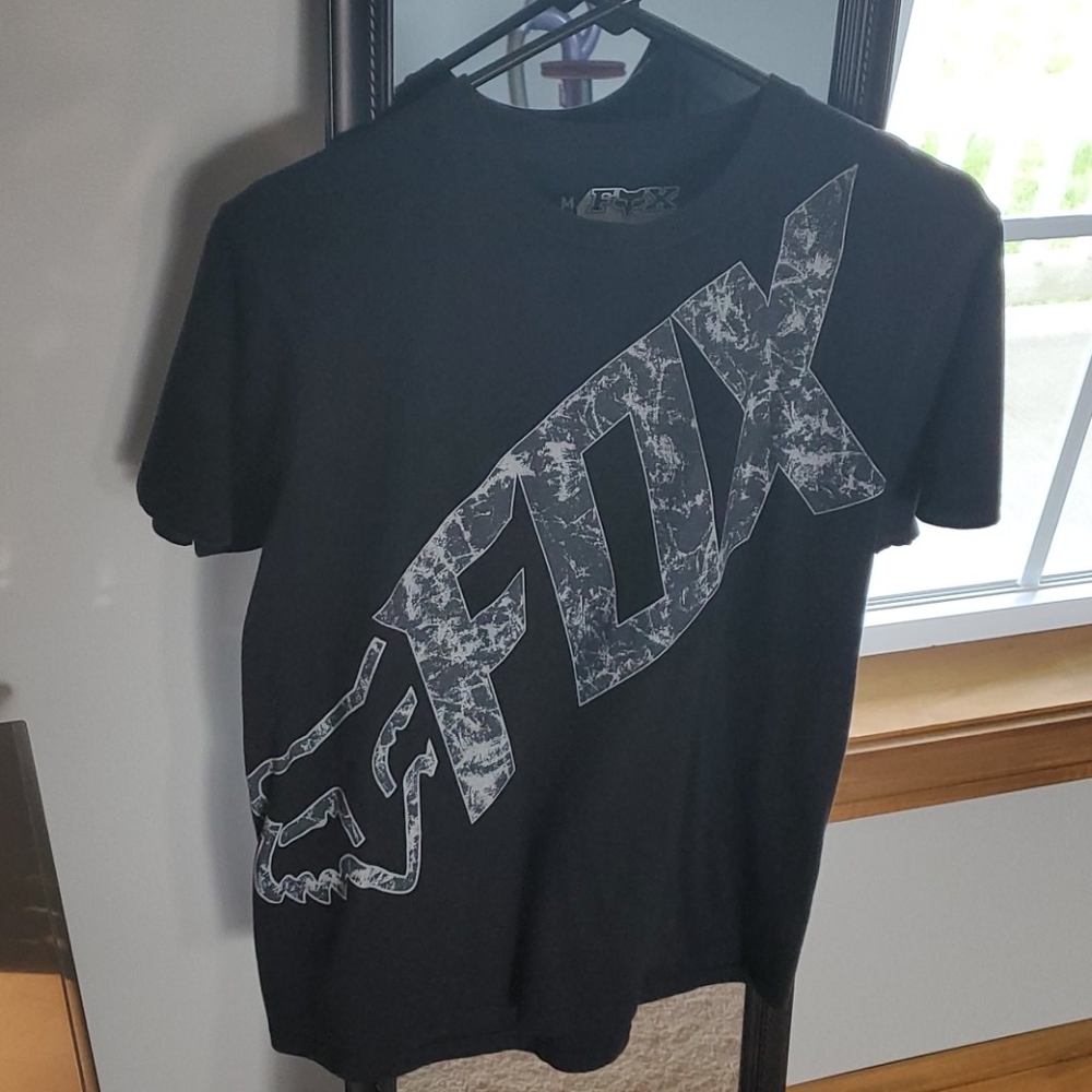 Fox t shirt